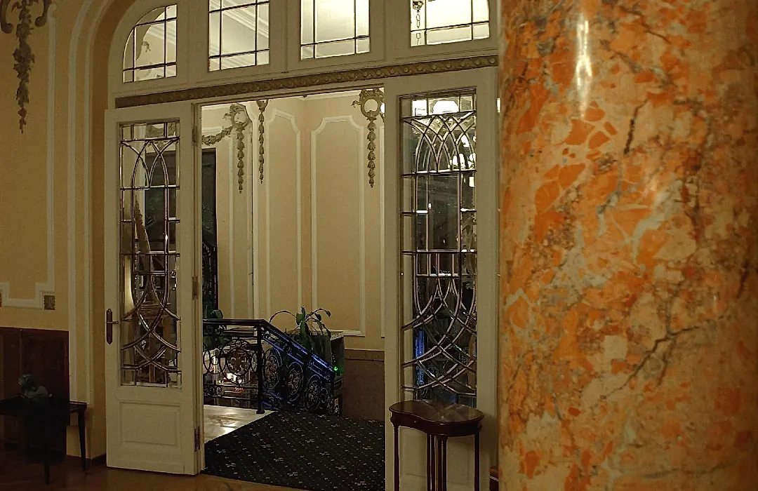 Grand Boutique Hotel-1
